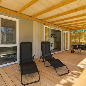 Adriamar Mobile Homes In Park Kemp Umag